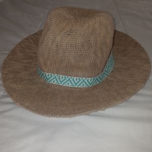 Hollister beach hat one size NWOT